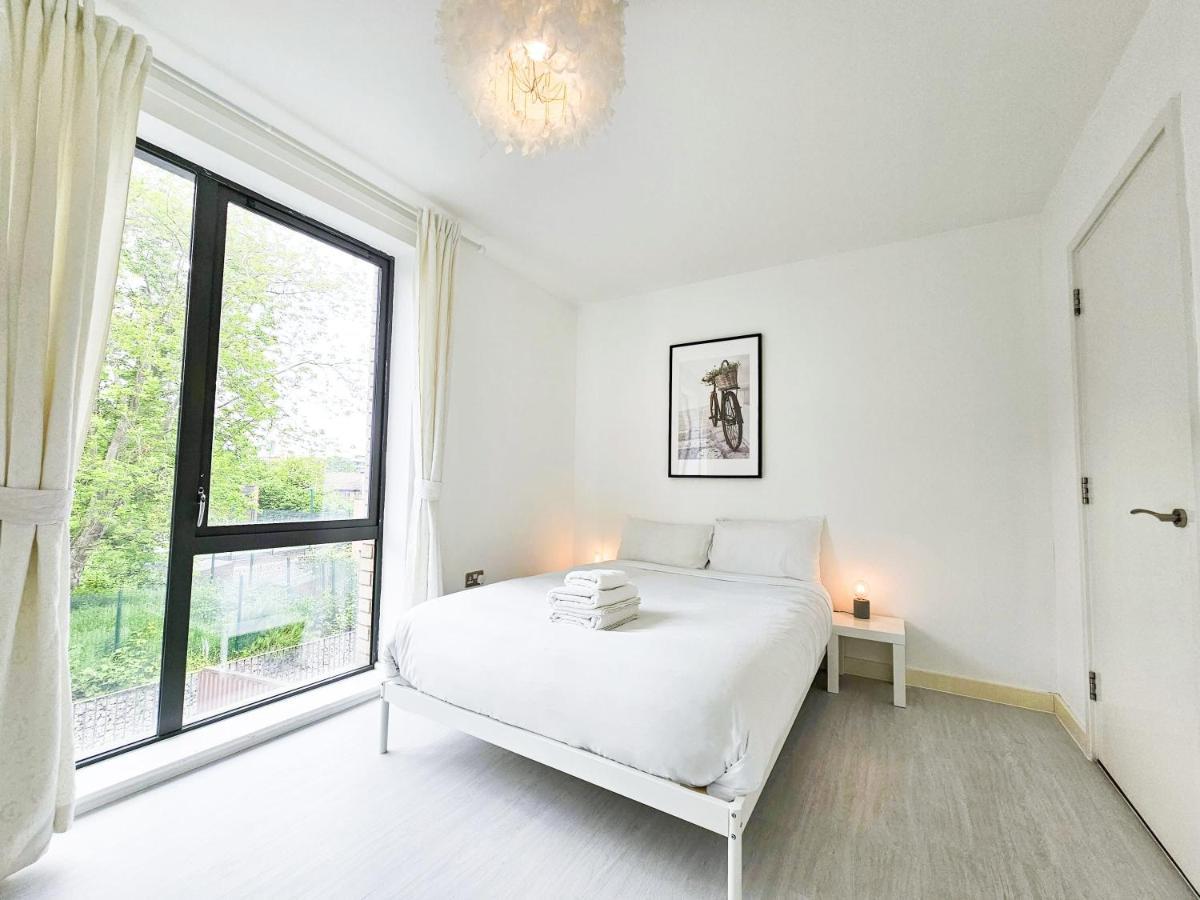 Centrally Located Spacious Flat Near Canary Wharf London Ngoại thất bức ảnh